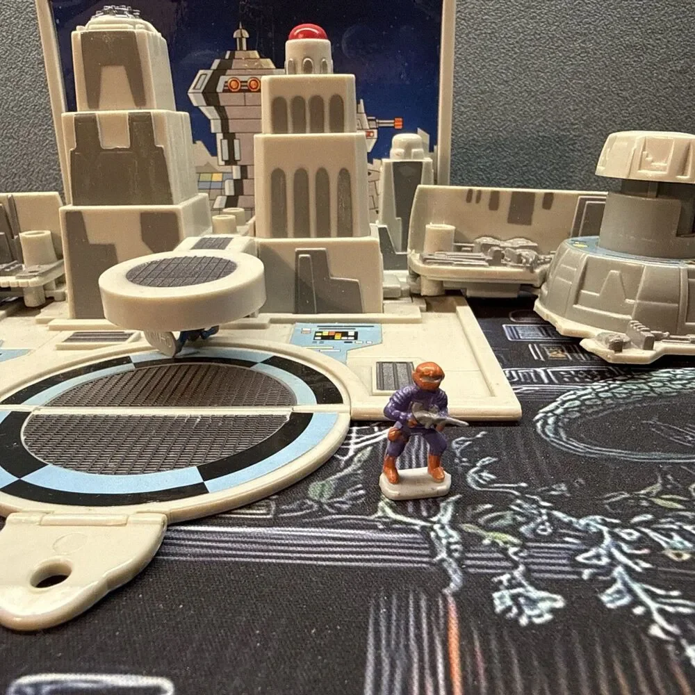 Star Rider: Pop Up Book - Playset - 1997 Soma - *Very Nice!* *Incomplete*
